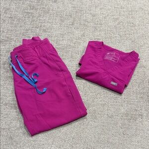 Figs Scrubs Raspberry Sorbet SMALL